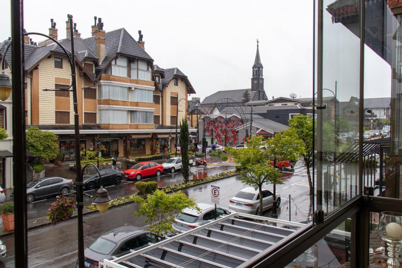 Apartament Locar-In Gramado- 100M Rua Coberta Zewnętrze zdjęcie